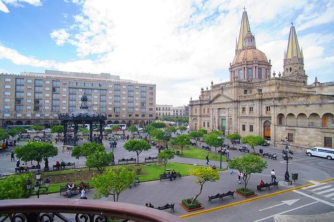 2-Day Guadalajara, Tequila, and Tlaquepaque from Puerto Vallarta - The overnight stay and included breakfast