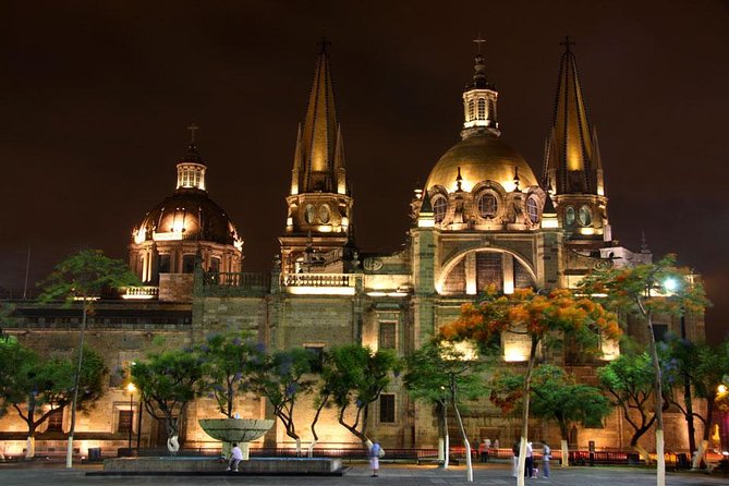 2-Day Guadalajara, Tequila, and Tlaquepaque from Puerto Vallarta - Tlaquepaque for walking, lunch, and ice cream