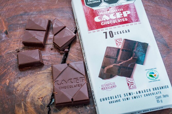 Artisanal Mezcal and Fine Chocolate Tasting - Why the small patio setting matters
