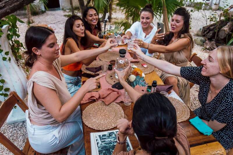 Artisanal Mezcal & Fine Chocolate Tasting - How the snack pairings shape the tasting