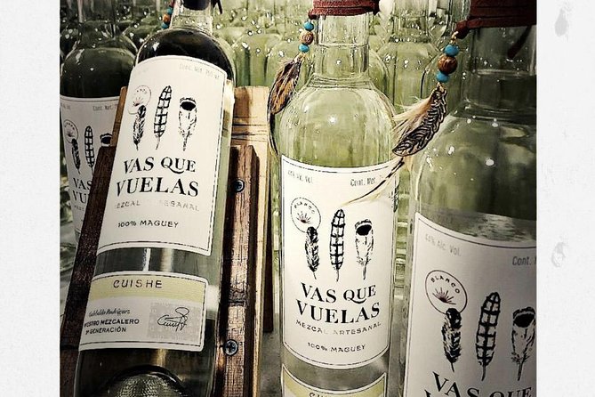 Cabo San Lucas Mezcal Tasting and Cocktail Class - The opening lesson: agave, smoke, and place
