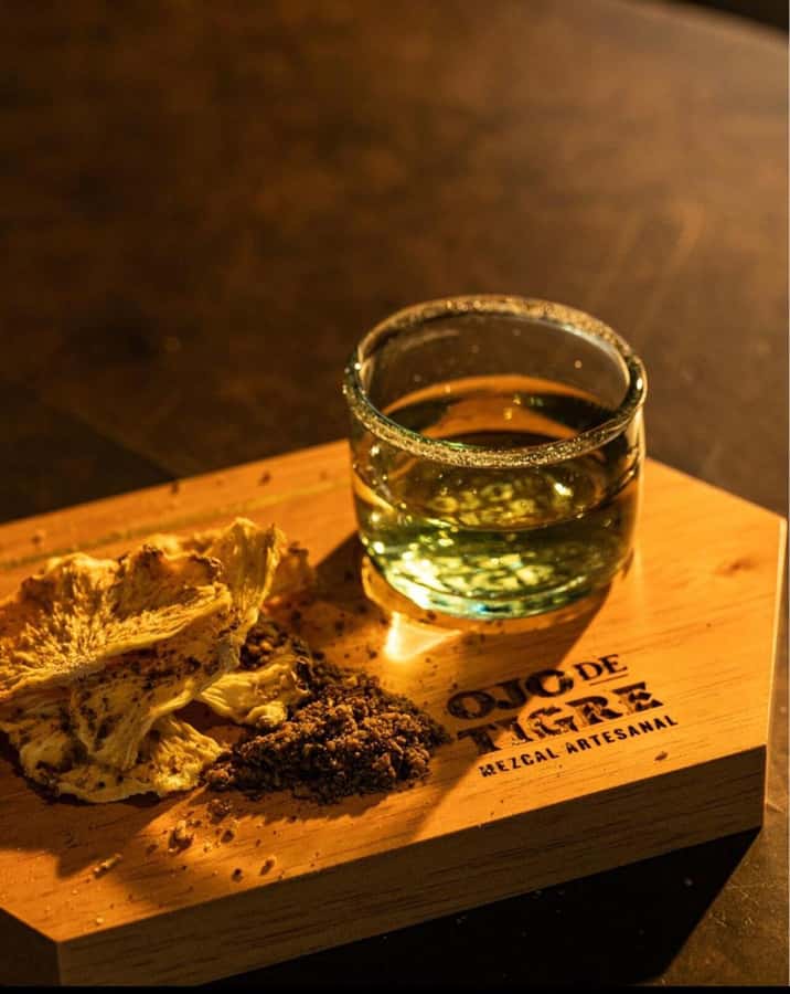 Cartagena Tasting Mezcal & Tequila - Who will enjoy Rosa Mezcal most