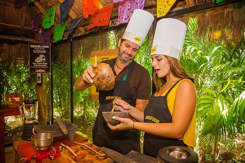 Cozumel: Chocolate Margarita Workshop with Mayan Recipe - Timing, clothing, and practical details