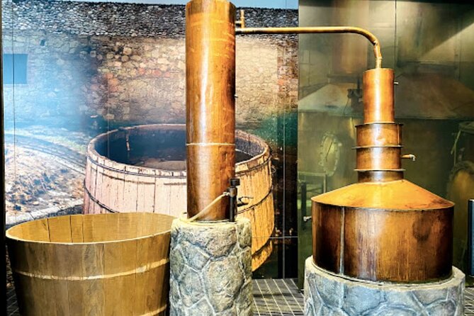 EXCLUSIVE TOUR Tequila & Mezcal - small groups - What the guides add to the experience