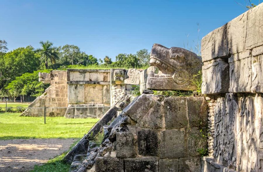 From Cancun: Chichén Itzá, cenote, Valladolid, and Tequila - Chichén Itzá and the Pyramid of Kukulcán
