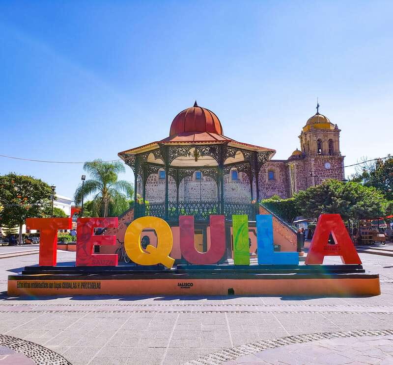 From Guadalajara: Town of Tequila & Jose Cuervo Factory Tour - Walking Through Tequila’s Downtown Streets