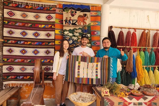 Hierve el Agua, Tule Tree, Mitla and Mezcal Distillery Tour - Lunch: a useful pause, not part of the tour price