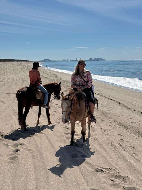 Horseback riding and Temazcal combo with lunch and mezcal - A five-hour escape from Mazatlán