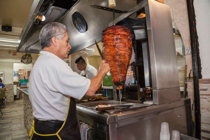 Mexico City: Tacos & Mezcal Night Food Tour - Suadero, the evening’s great comfort taco