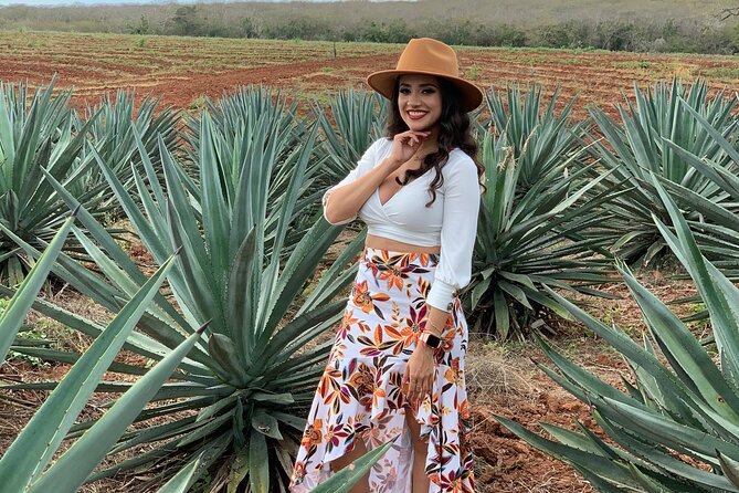 Mezcal Food Tasting Tour with Lunch Included - How the guide can shape the day