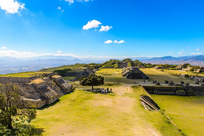 Monte Alban, Teotitlan and Mezcal Tour - Monte Alban: two hours among Zapotec ruins