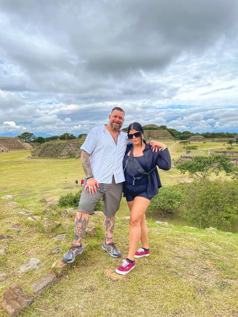 Oaxaca: Monte Albán, Hierve el agua, Mezcal and Teotitlán - Mezcal in Matatlán, from agave to tasting glass