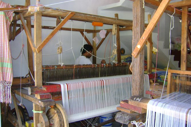 Private City Sightseeing & Shopping Tour with Mezcal Tasting - How much value do you get for $129?