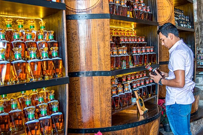 Private Day Adventure Tour in Tequila and visit to the Castle of Tequila - Cantaritos El Güero in Amatitán