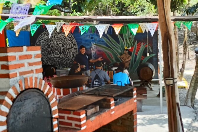 Private tour in Puerto vallarta visit to afabrica de tequila - A jewelry stop and Mexican craft shopping