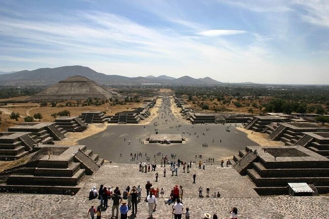 Private Tour Teotihuacan Tequila&quesadilla - What private transportation changes
