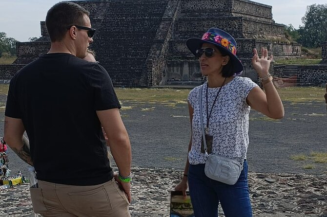 Private Tour Teotihuacan Tequila&quesadilla - From ancient ruins to a local craft workshop