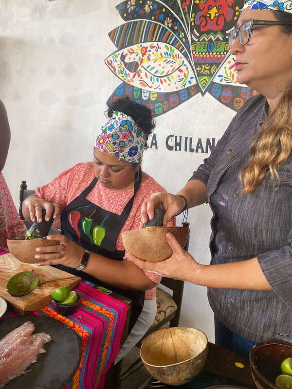 San José del Cabo:Cooking Class +Margaritas & Mezcal tasting - Chef Oscar and the teaching style