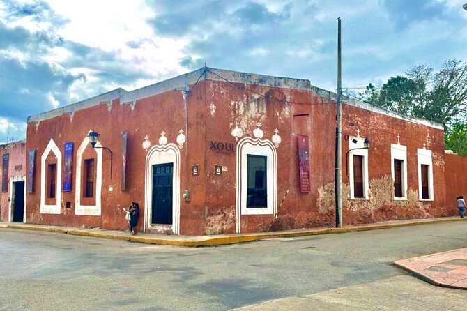 Shared Mezcal Tasting Experience in Valladolid Mexico - Five Mezcals in the Heart of Valladolid