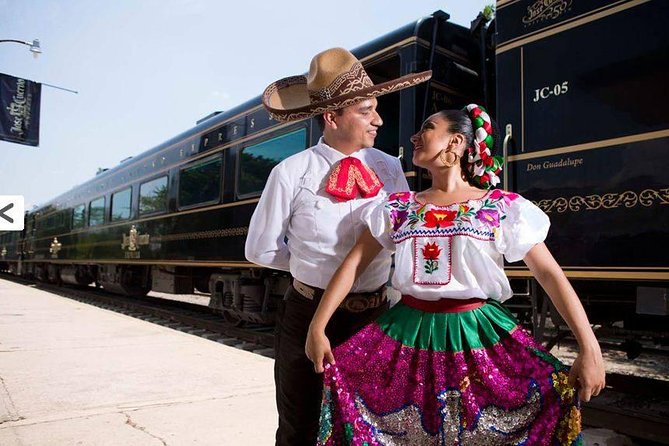 Tequila Day Trip from Guadalajara with Jose Cuervo Express Train - Choosing the morning or sunset itinerary