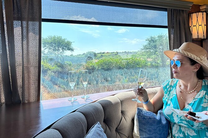 Tequila Express Round Trip by Train - Casa Sauza and Hacienda La Perseverancia