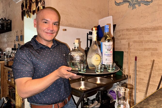 Tequila Mixology Masterclass - Starting in Condesa with a tequila flight