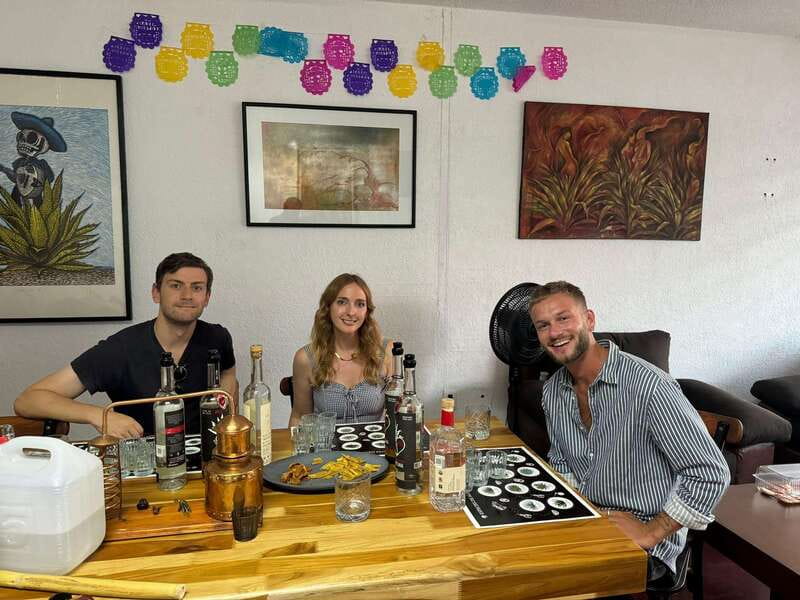The Best Mezcal Tasting, Mezcal Tasting in Oaxaca - A Friendly Room, With a Useful Limit of Ten People