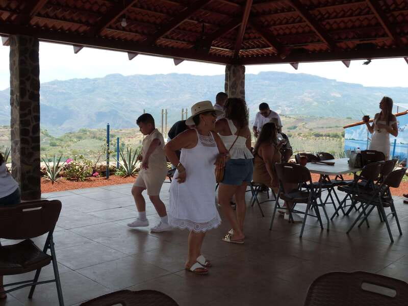 Tour Tequila Loreta Travel&Tour - Group size, timing, and the practical details