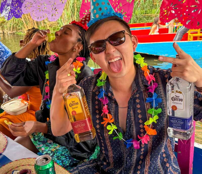 Xochimilco: Tequila tasting (unlimited) and cultural party on a boat - The first 20 minutes: safety, introductions, and drink rules